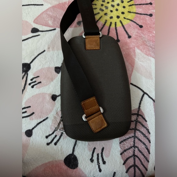 EUC Auth LOUIS VUITTON M93500 Damier Géant Marge Body Sling Bag - Picture 2 of 11